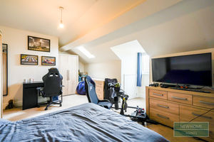 Photo 25- click for photo gallery